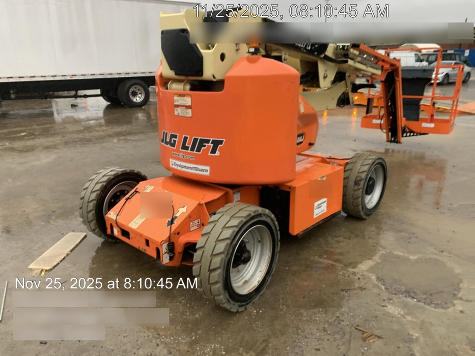 2019 JLG E450AJ