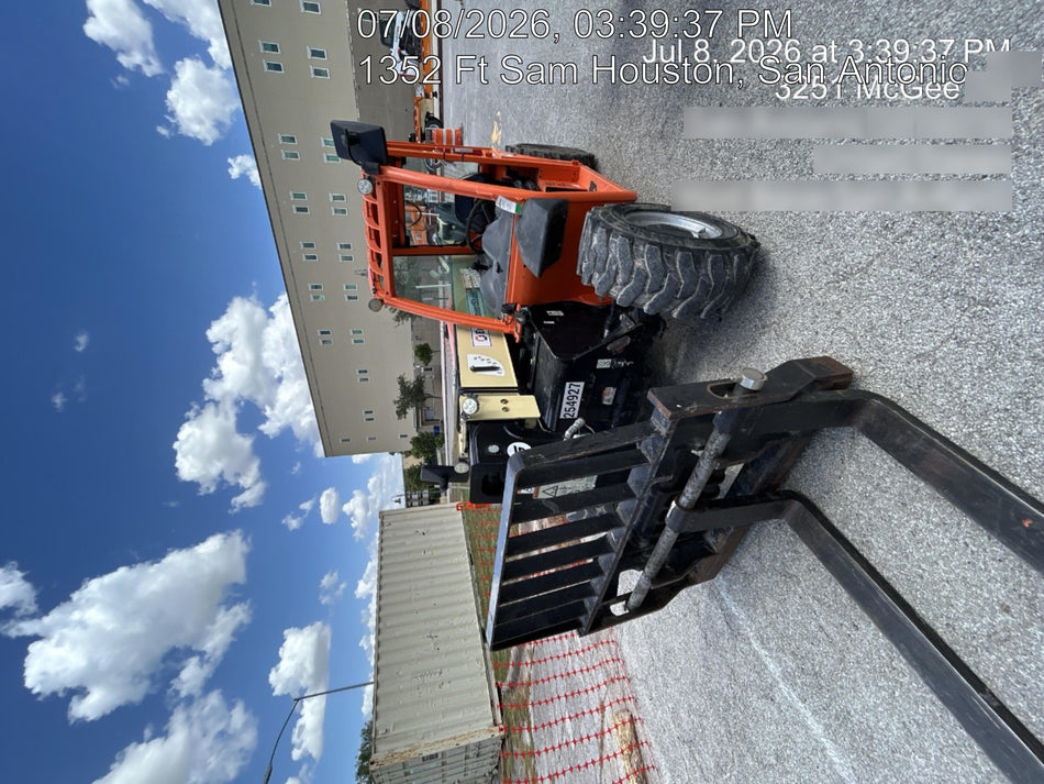 2022 JLG G5-18A