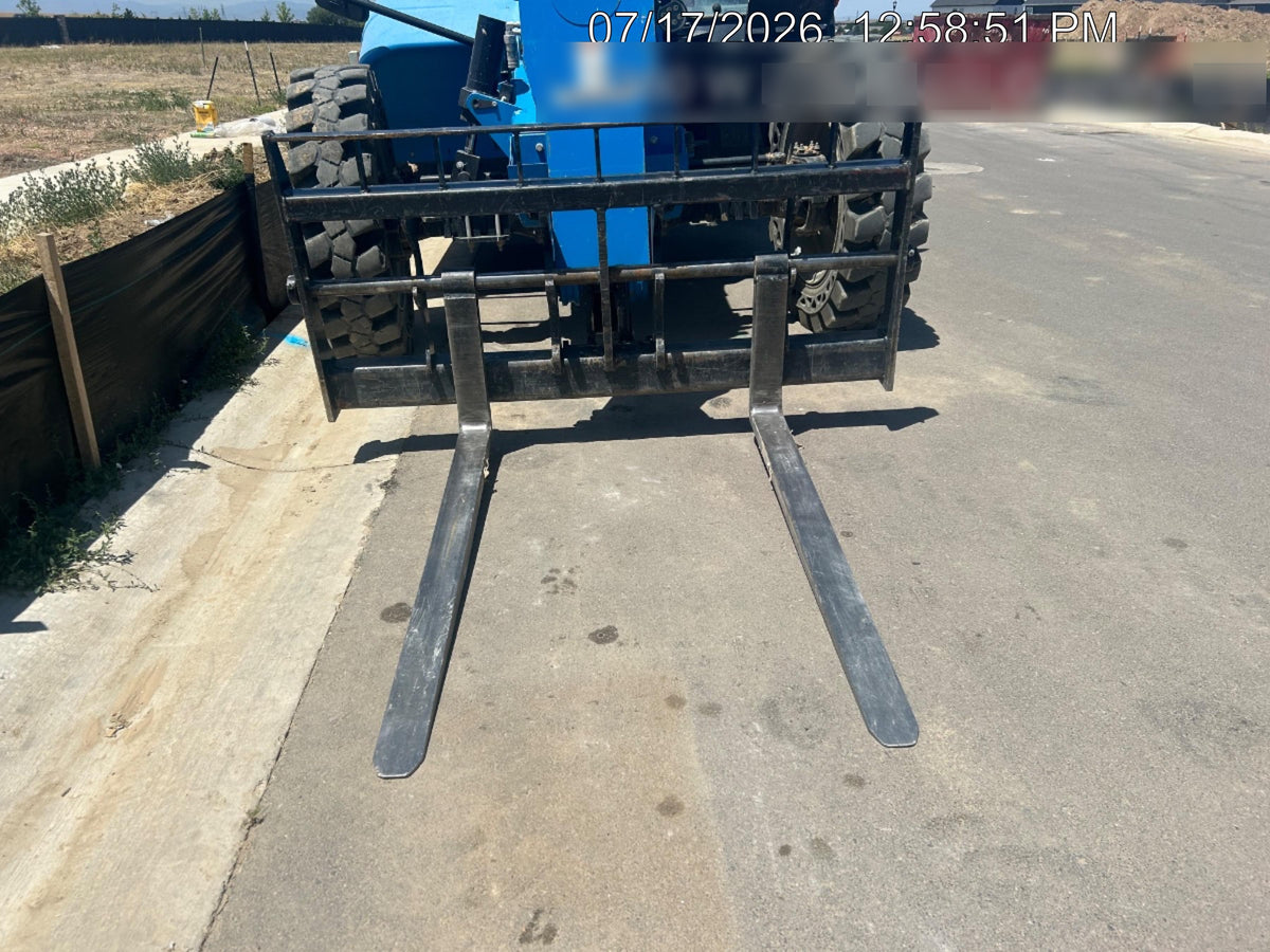 2022 GENIE GTH-844