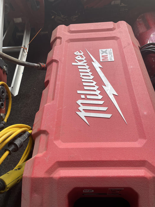 2022 MILWAUKEE MXF301-2CP