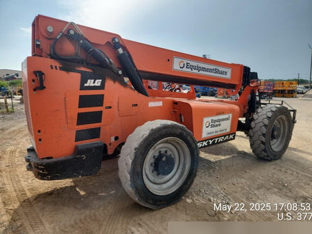 2022 SKYTRAK 8042
