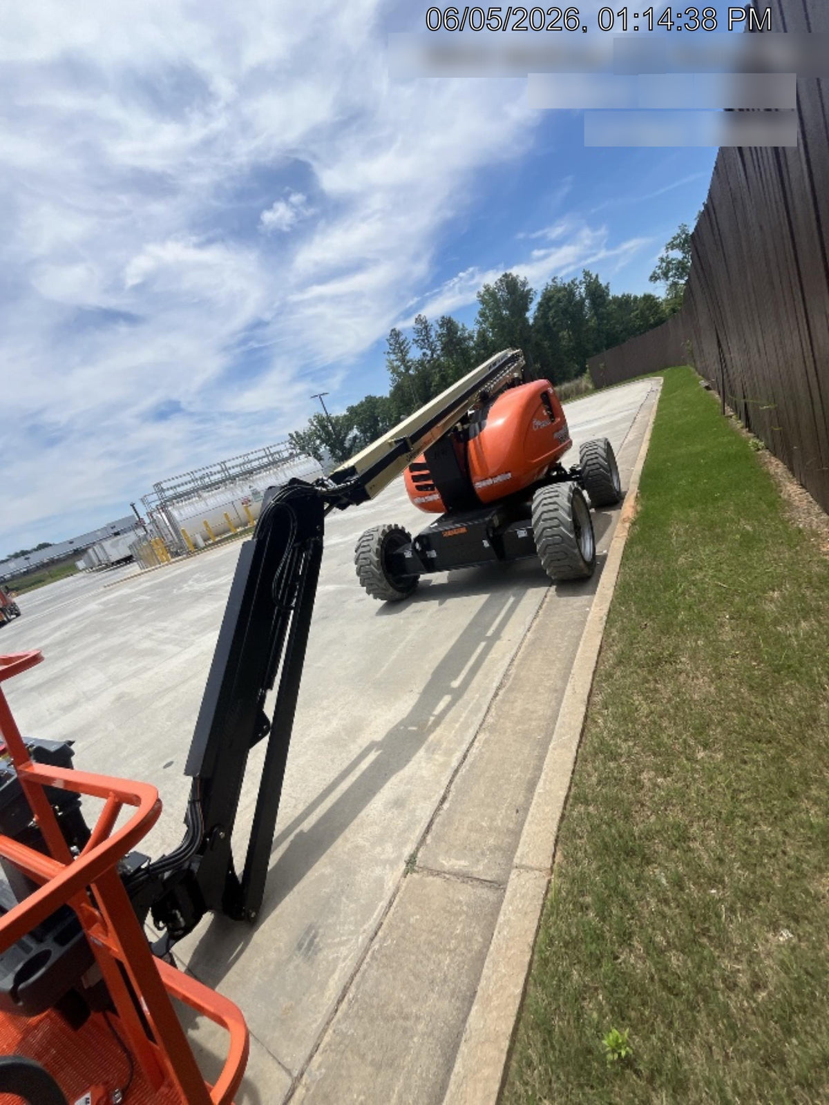 2026 JLG 600AJ