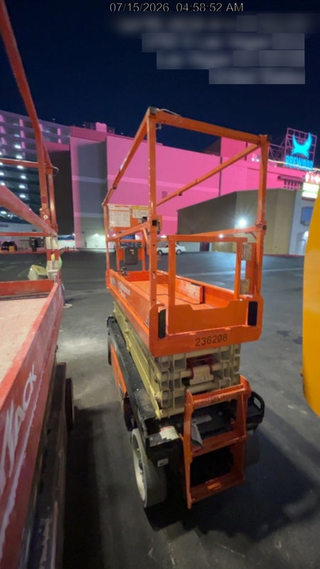 2022 JLG ES2632
