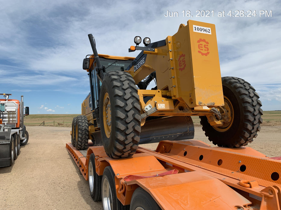 2020 JOHN DEERE 672G