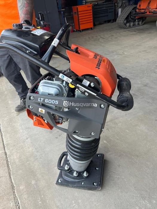 2025 HUSQVARNA LT6005