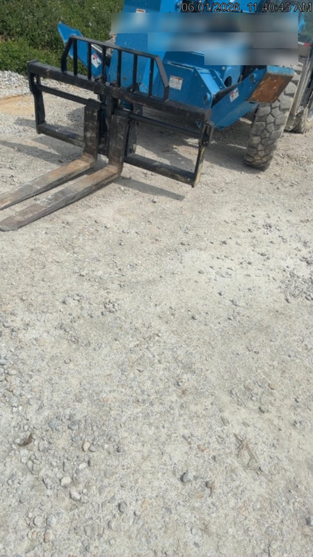 2025 GENIE GTH-1056