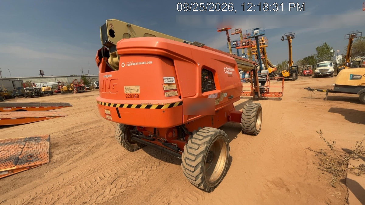 2022 JLG 660SJ
