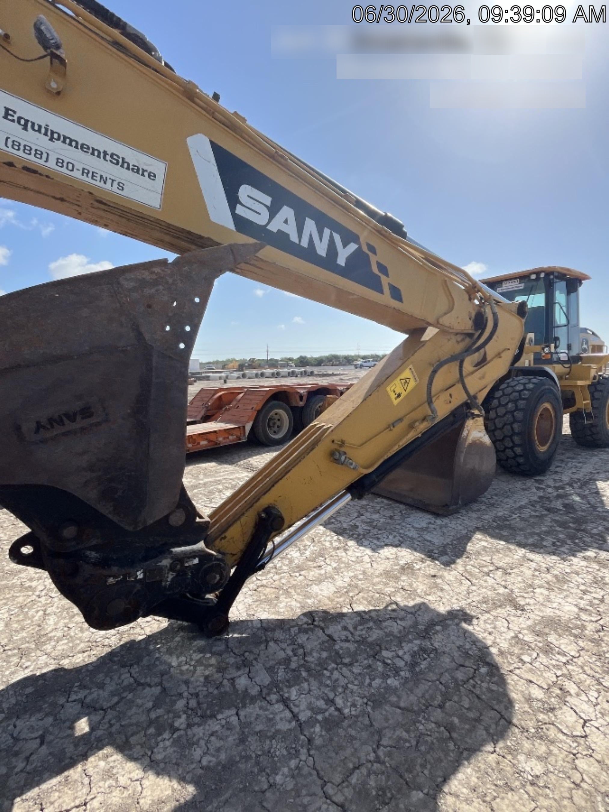 2019 SANY SY265C LC