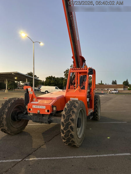 2020 Skytrak 8042 74 Hp, FF Tires, Work Lights, Beacon, Aux Hydraulics, Back up Alarm, Lifting Eye, ES Decals