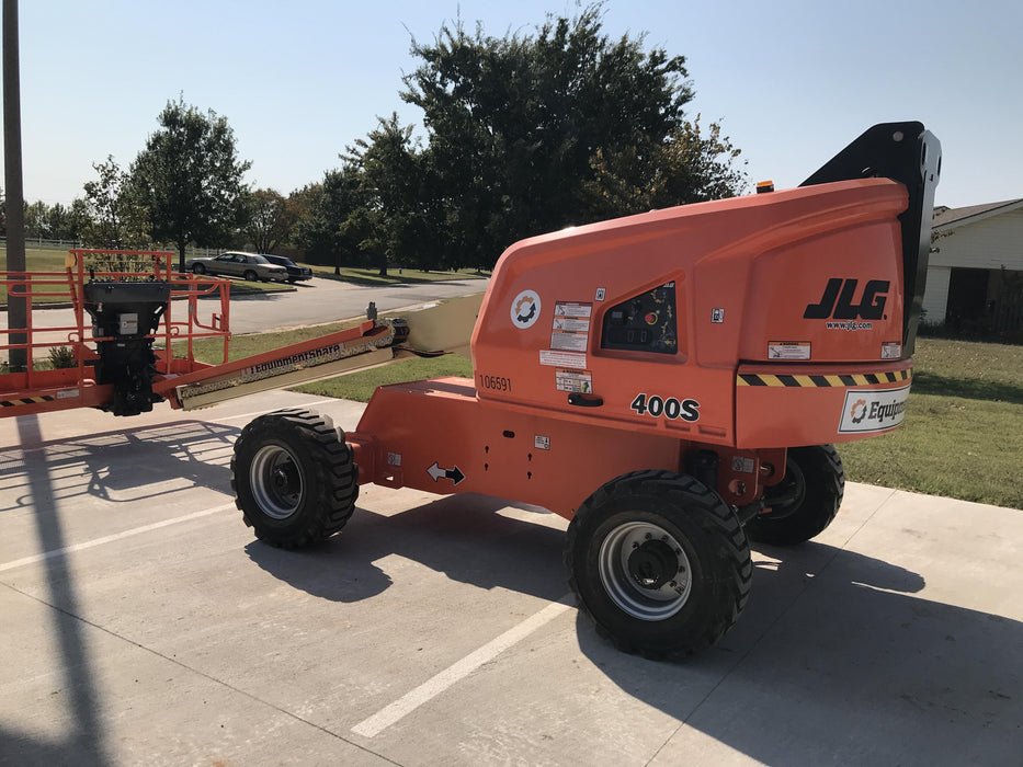 2020 JLG 400S