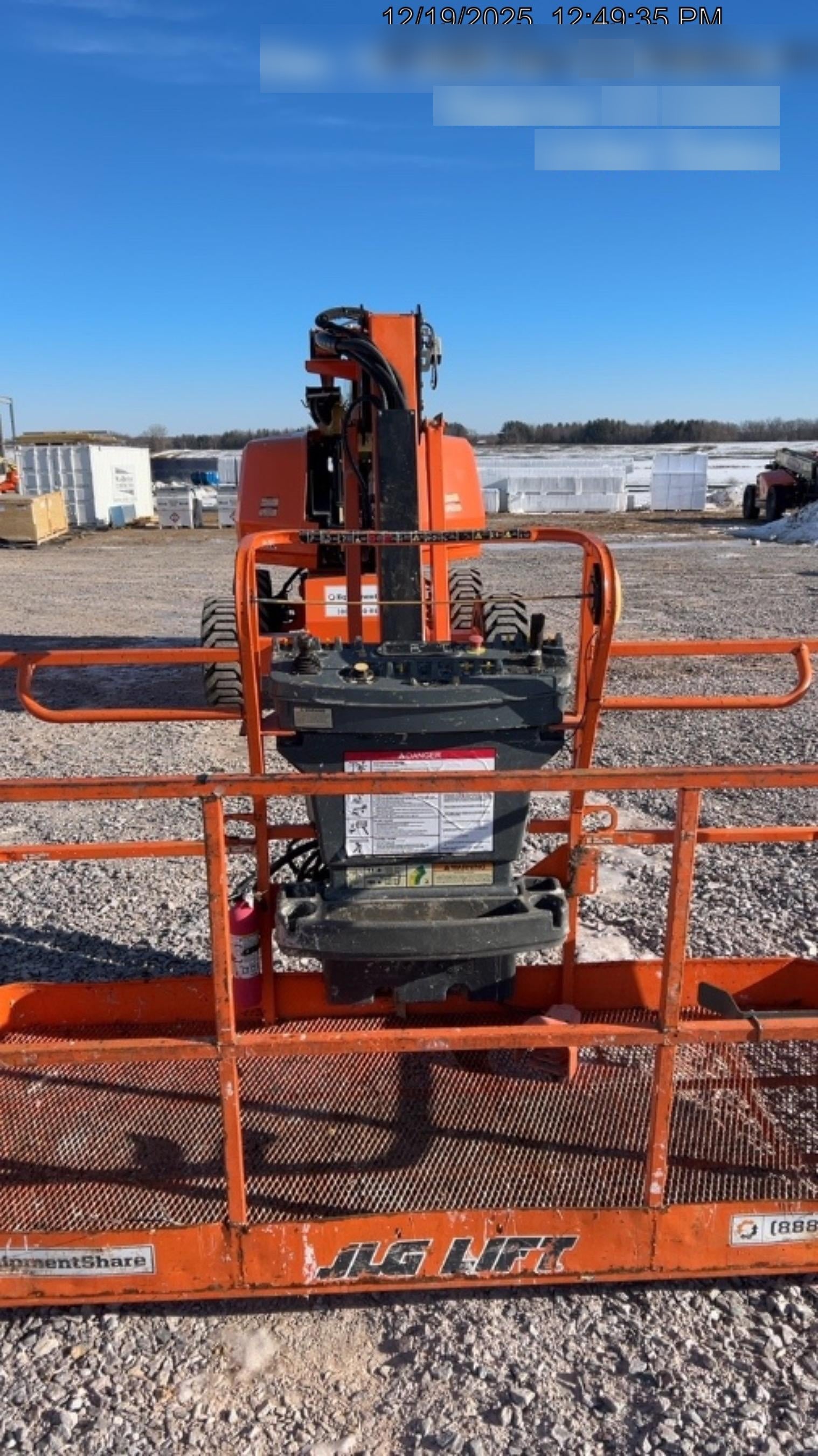 2021 JLG 660SJ
