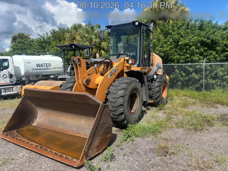 2016 CASE 621F