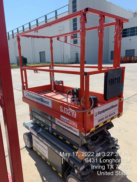 2021 SKYJACK SJ3219