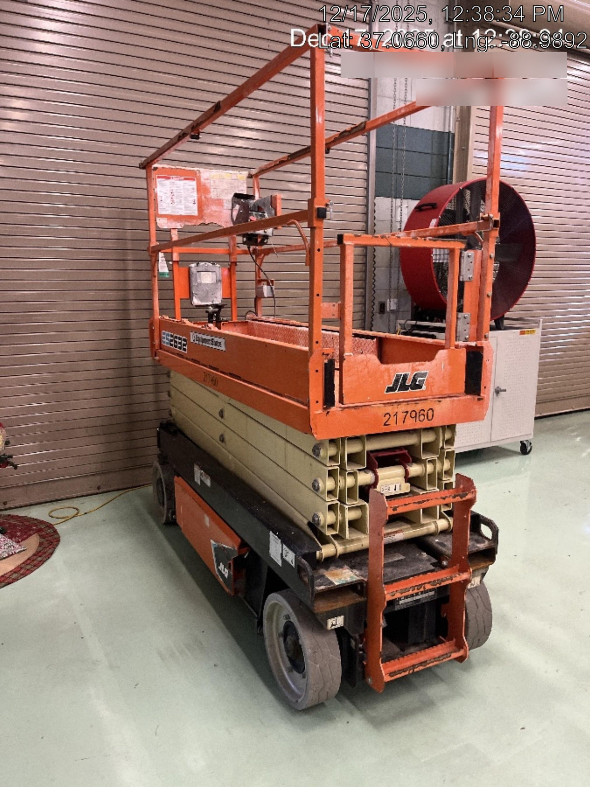 2022 JLG ES2632