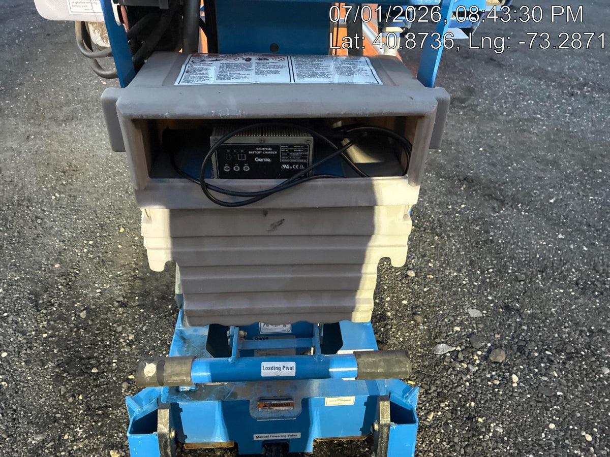 2019 GENIE AWP-30S