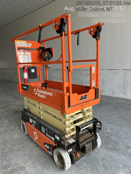 2025 JLG ES1932