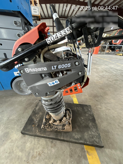 2025 HUSQVARNA LT6005