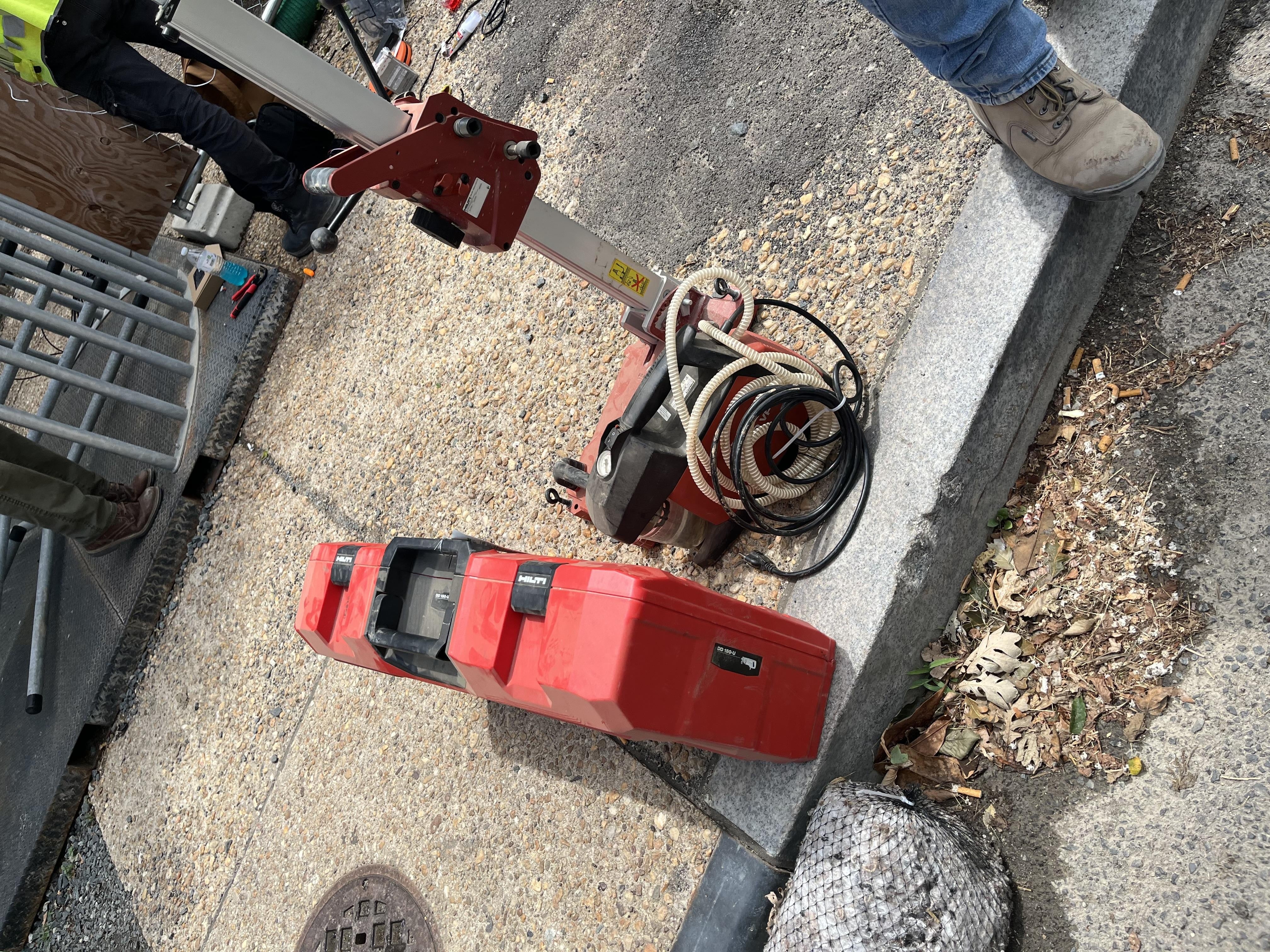 2021 HILTI TE 1000-AVR