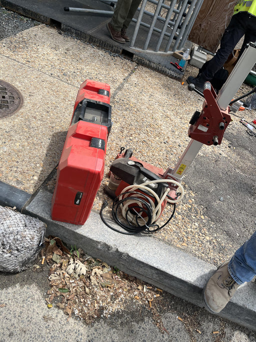 2021 HILTI TE 1000-AVR