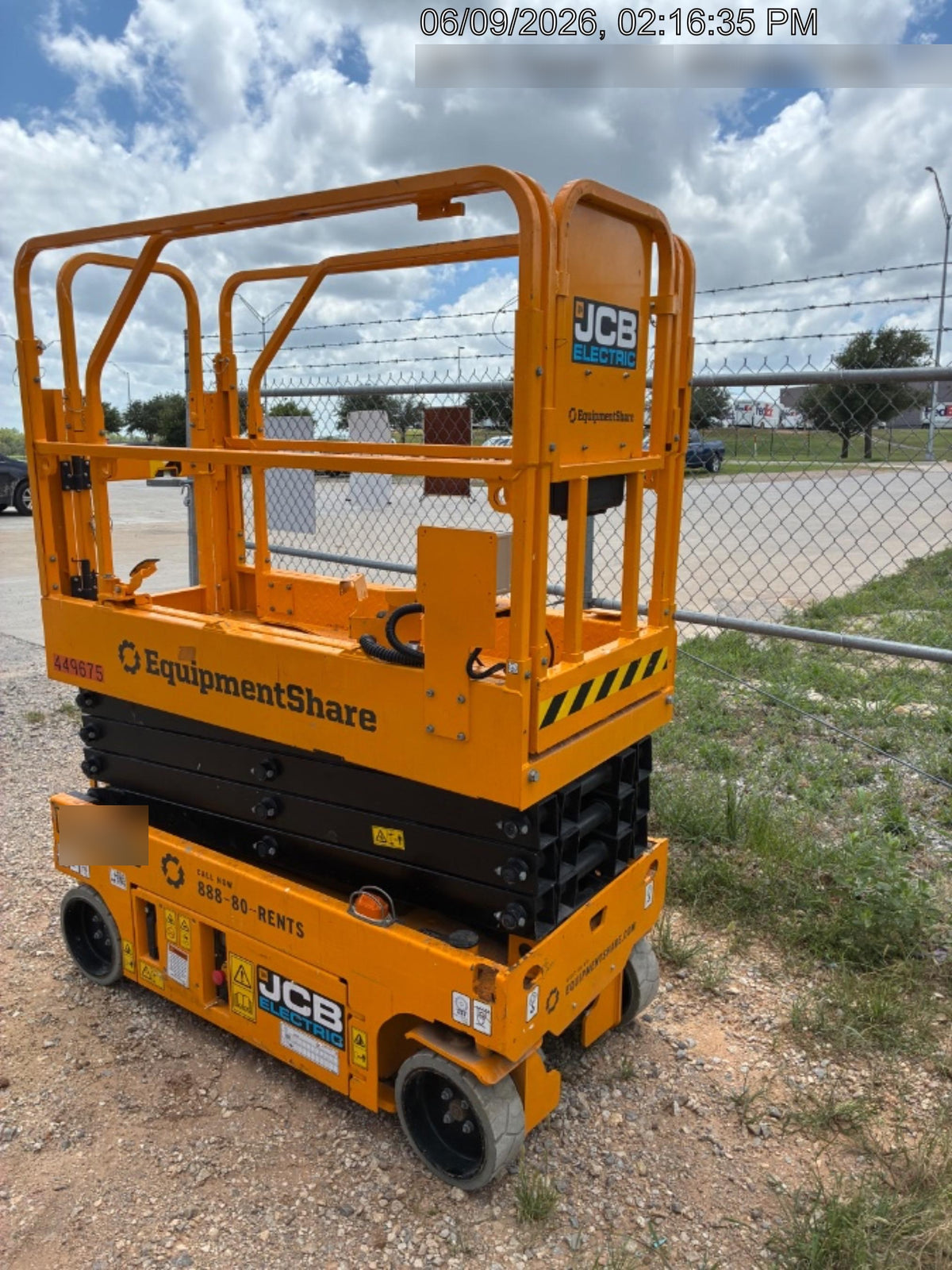 2024 JCB S1932E