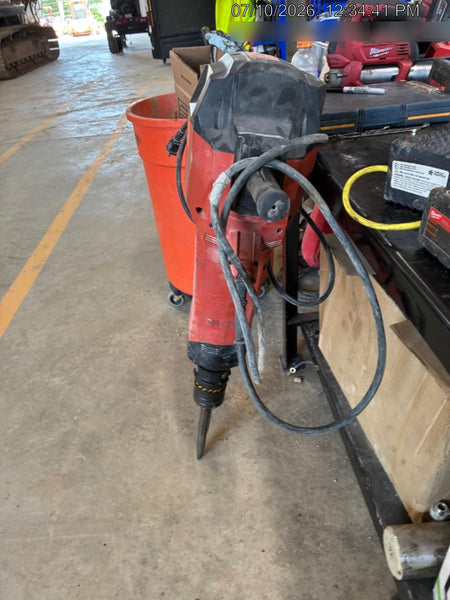 2025 HILTI TE 3000-AVR