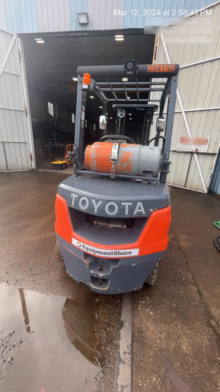 2022 TOYOTA 50-8FGU25