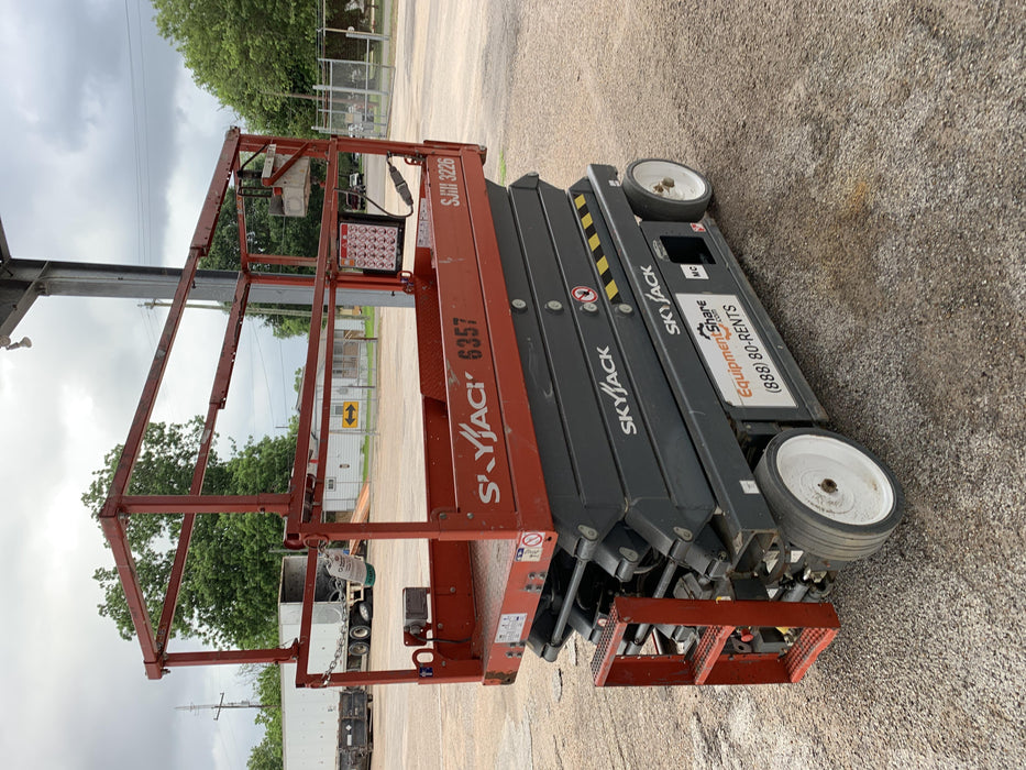 2017 Skyjack SJIII-3226 Skyjack SJ3226, Trojan Battery Set, Extended Warranty 5yr/5k hr