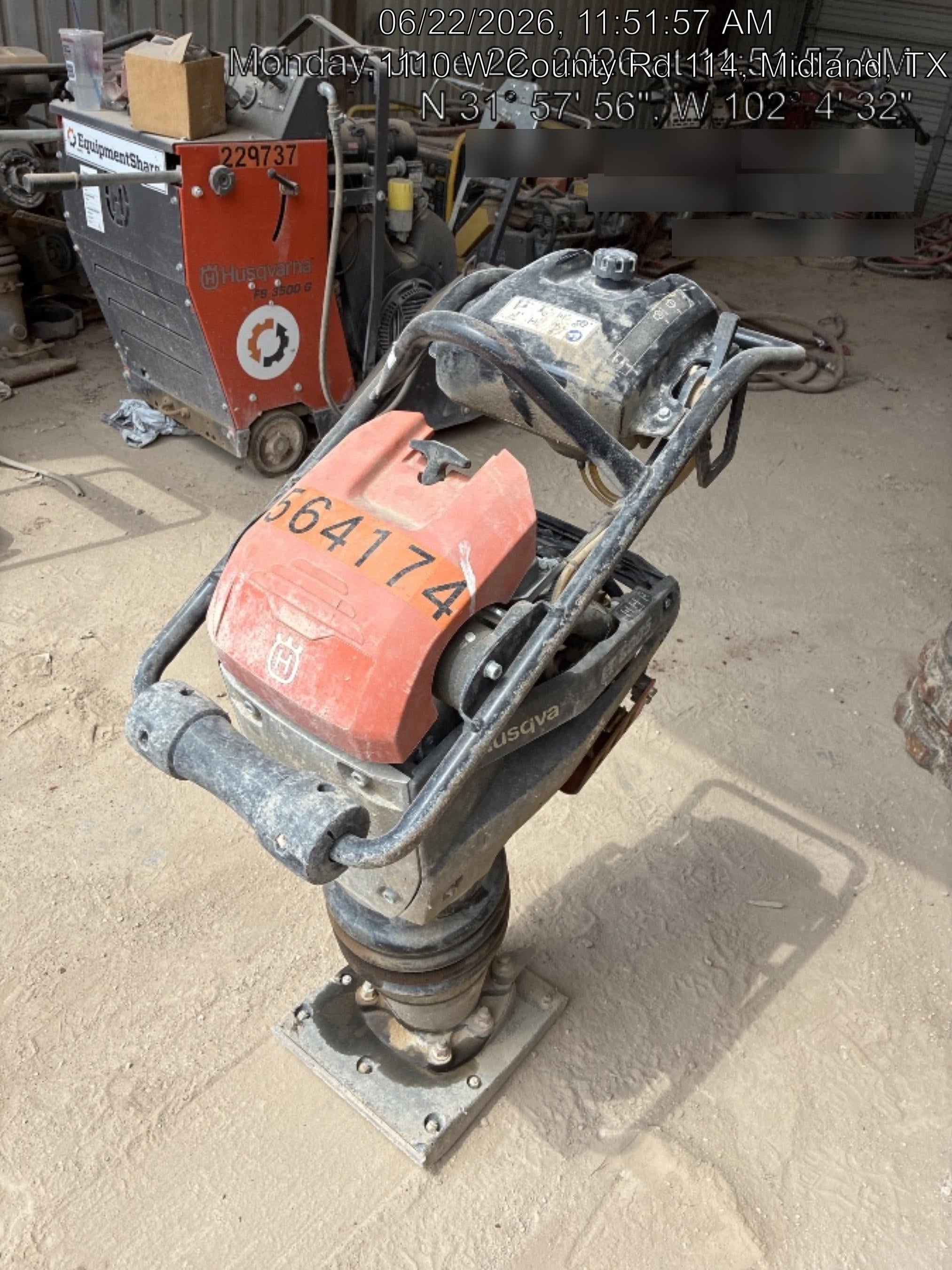 2025 HUSQVARNA LT6005