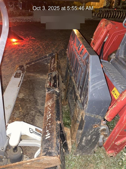 2021 PALADIN 48" Pallet Forks - Paladin