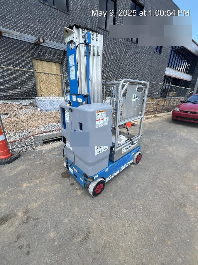 2020 GENIE GR-20