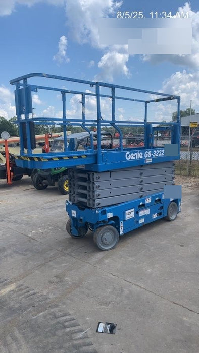 2021 GENIE GS-3232