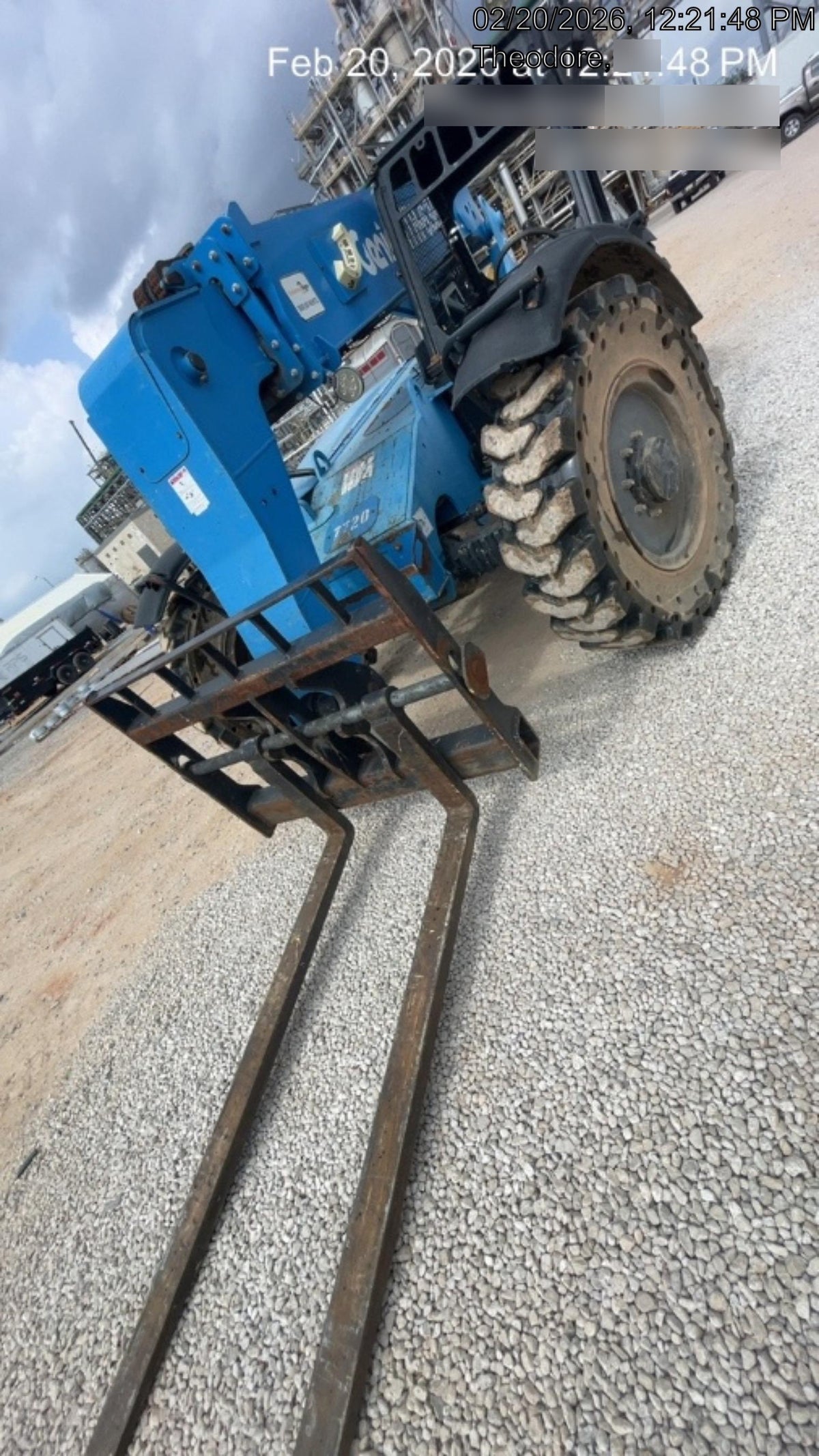 2018 Genie GTH-636 Genie GTH-636 w/Open ROPS, Solid Tires, Work Light/Beacon, 48" Carriage and Forks