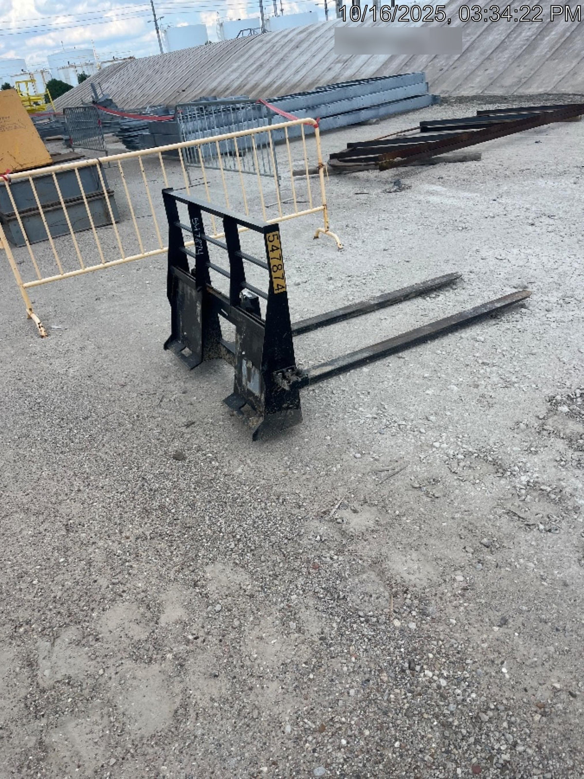 2025 ARROW MATERIAL HANDLING F5100CB - 72"