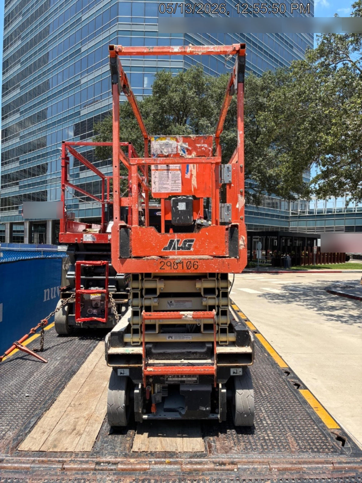 2023 JLG ES1932