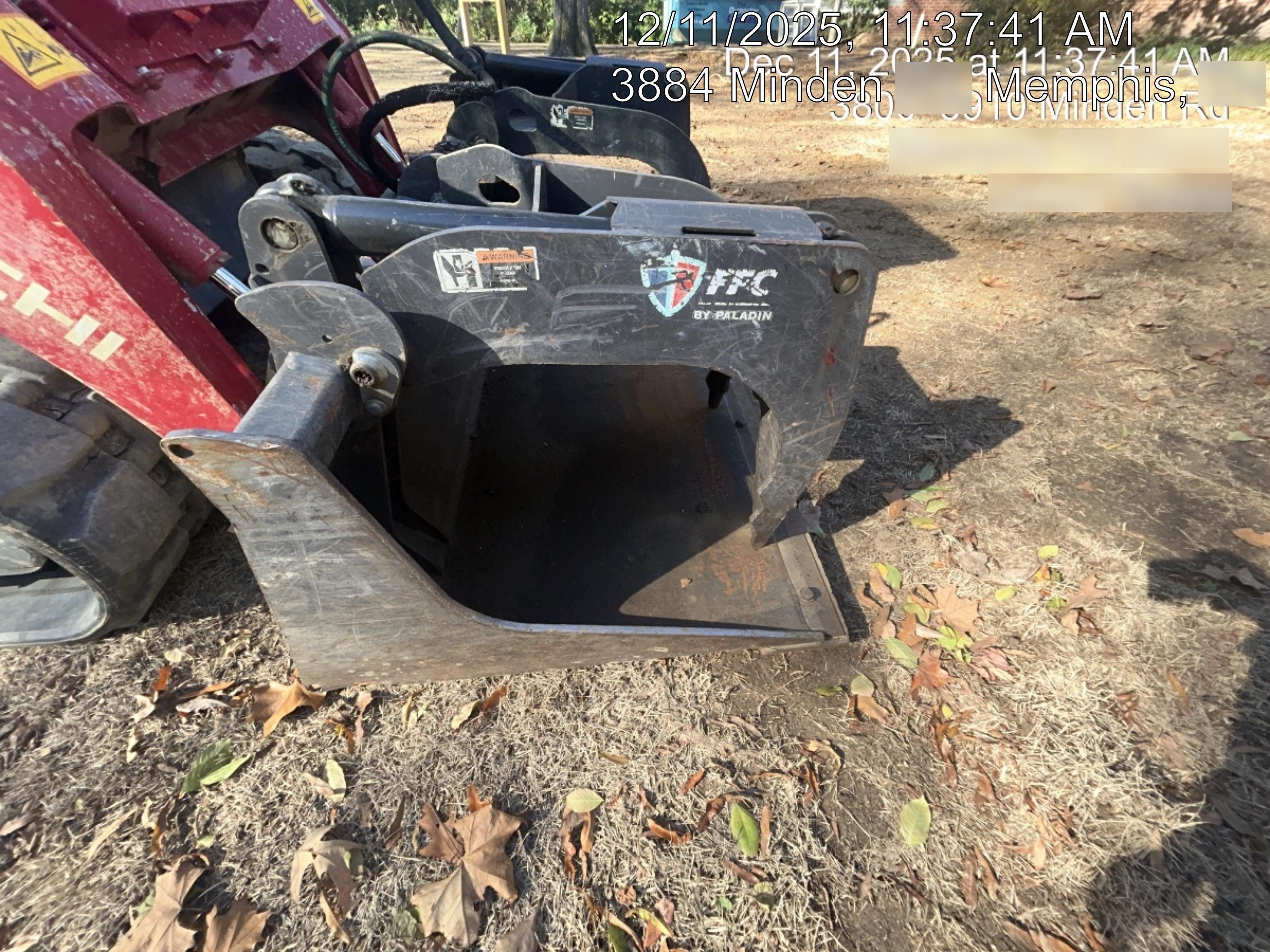 2019 PALADIN 76" Scrap Grapple Bucket - Paladin