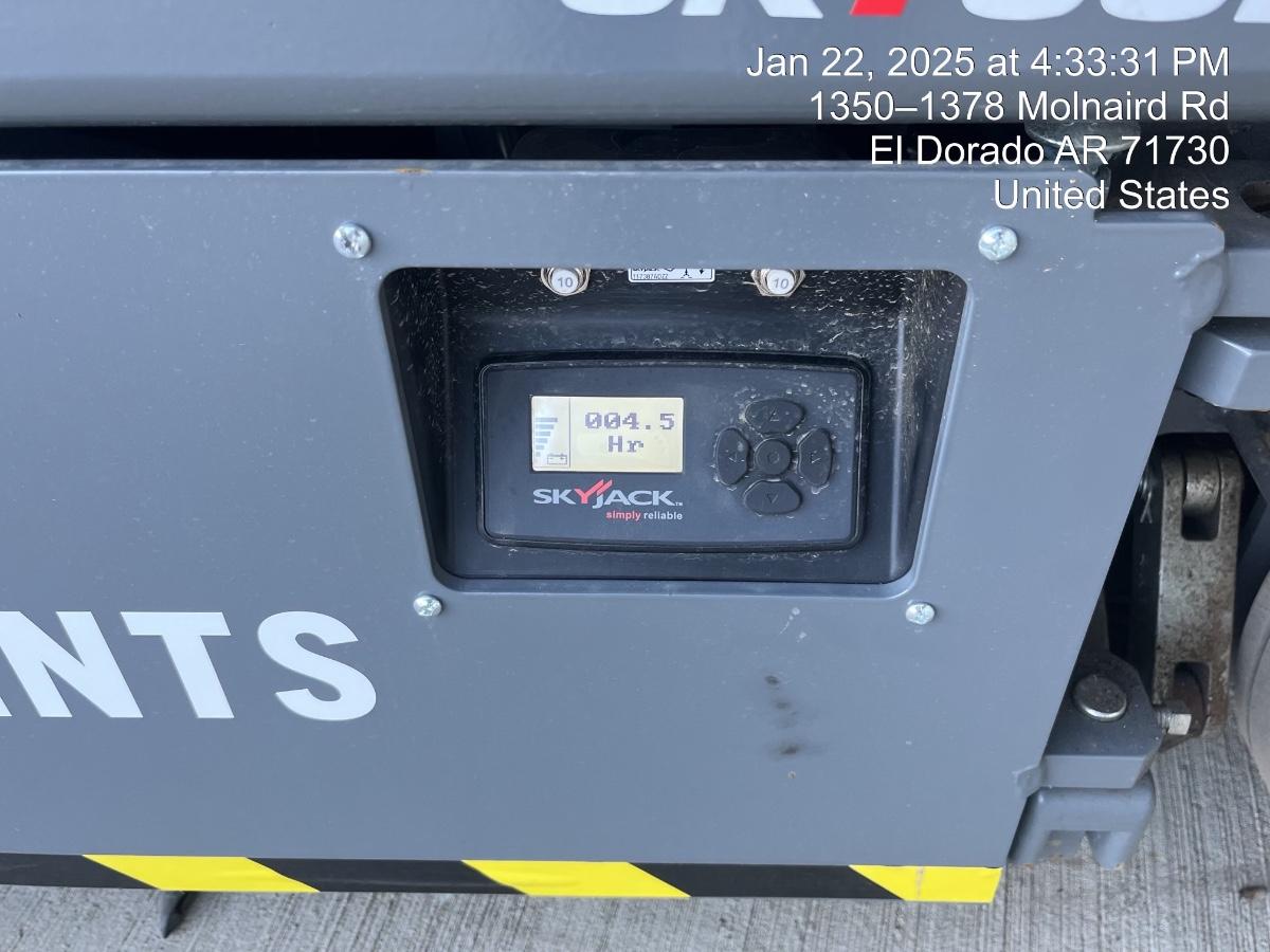 2024 SKYJACK SJ3226