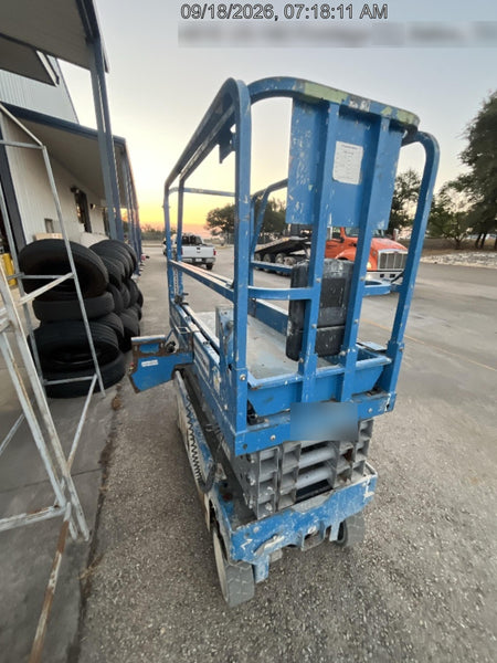 2019 Genie GS-1930 Fixed rails with chain Entry