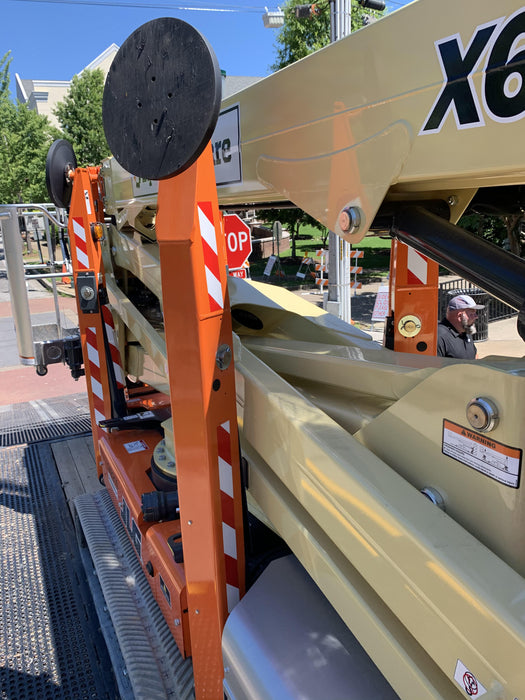 2021 JLG X600AJ
