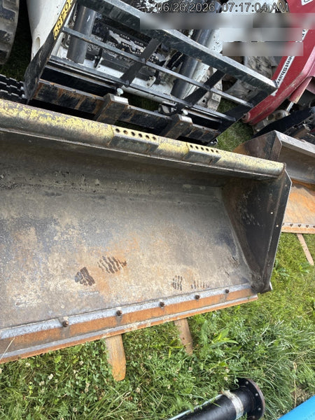 2025 ARROW MATERIAL HANDLING 48" Pallet Forks - Arrow