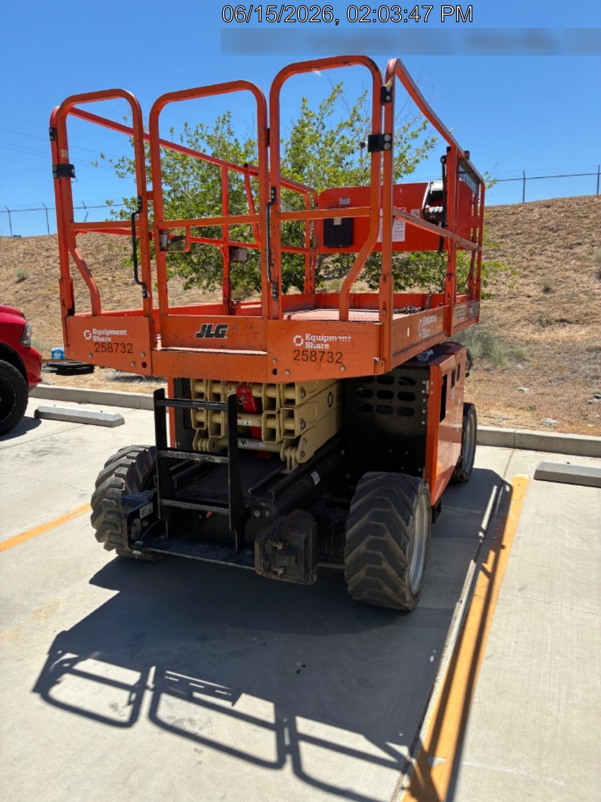 2022 JLG RT2669