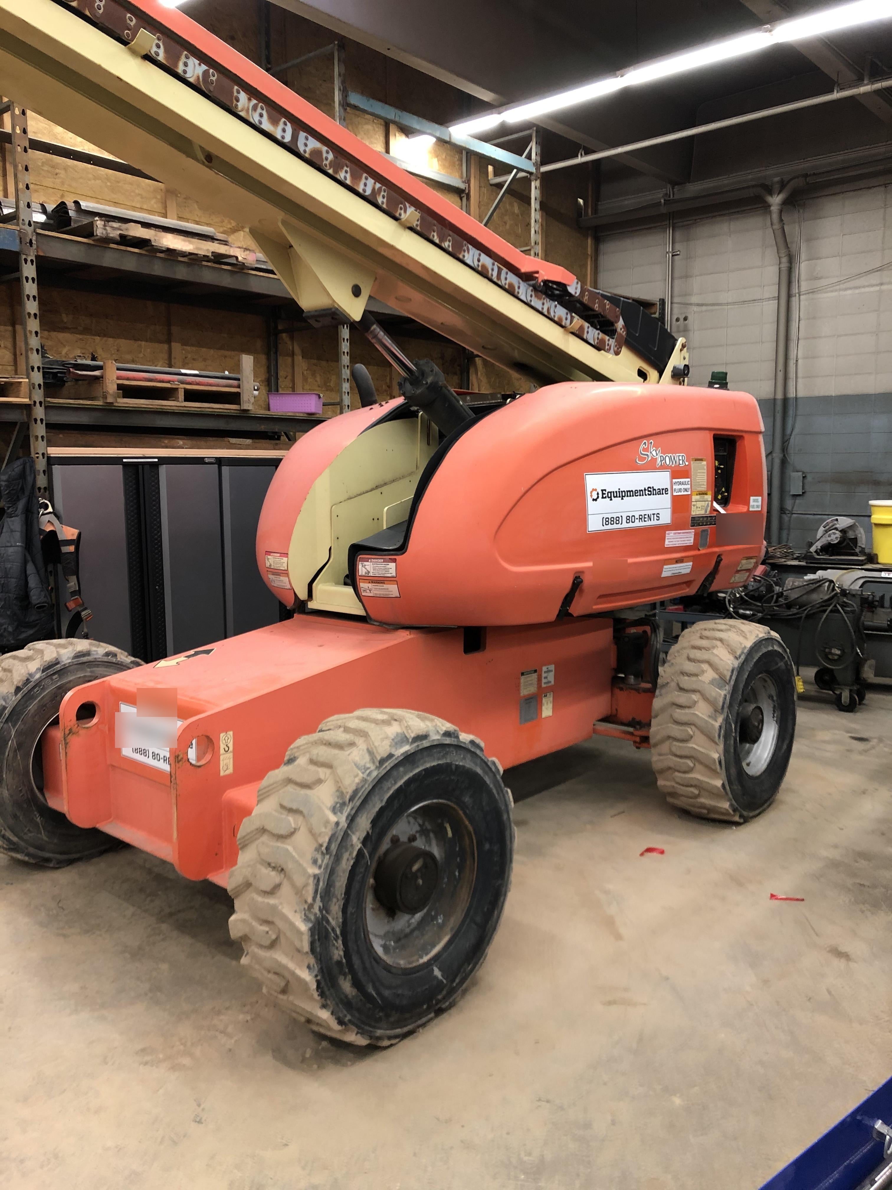 2020 JLG 860SJ