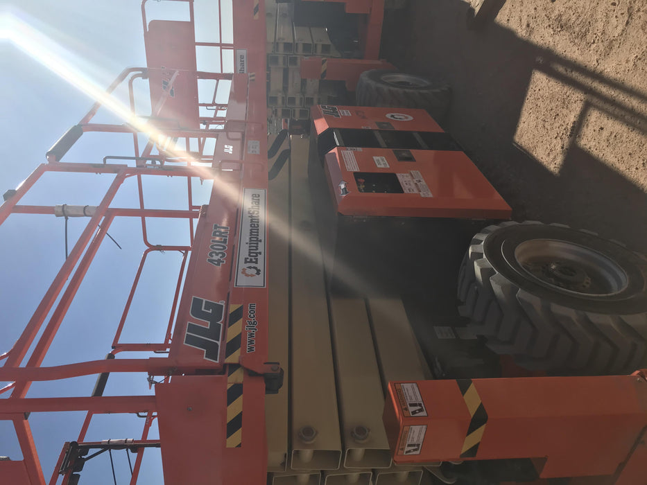 2020 JLG 430LRT