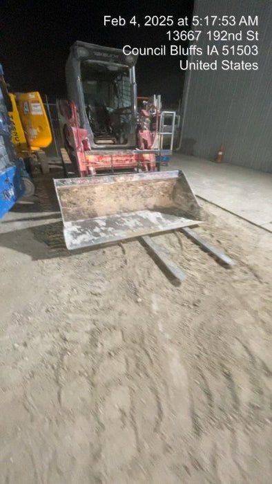 2024 ARROW MATERIAL HANDLING F5100CB