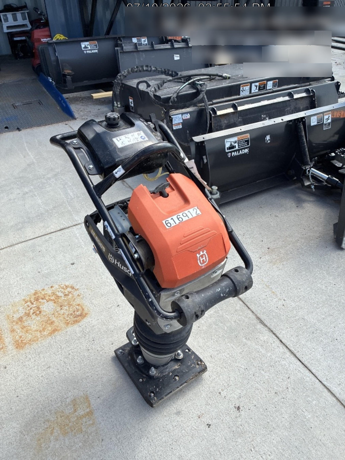 2025 HUSQVARNA LT6005