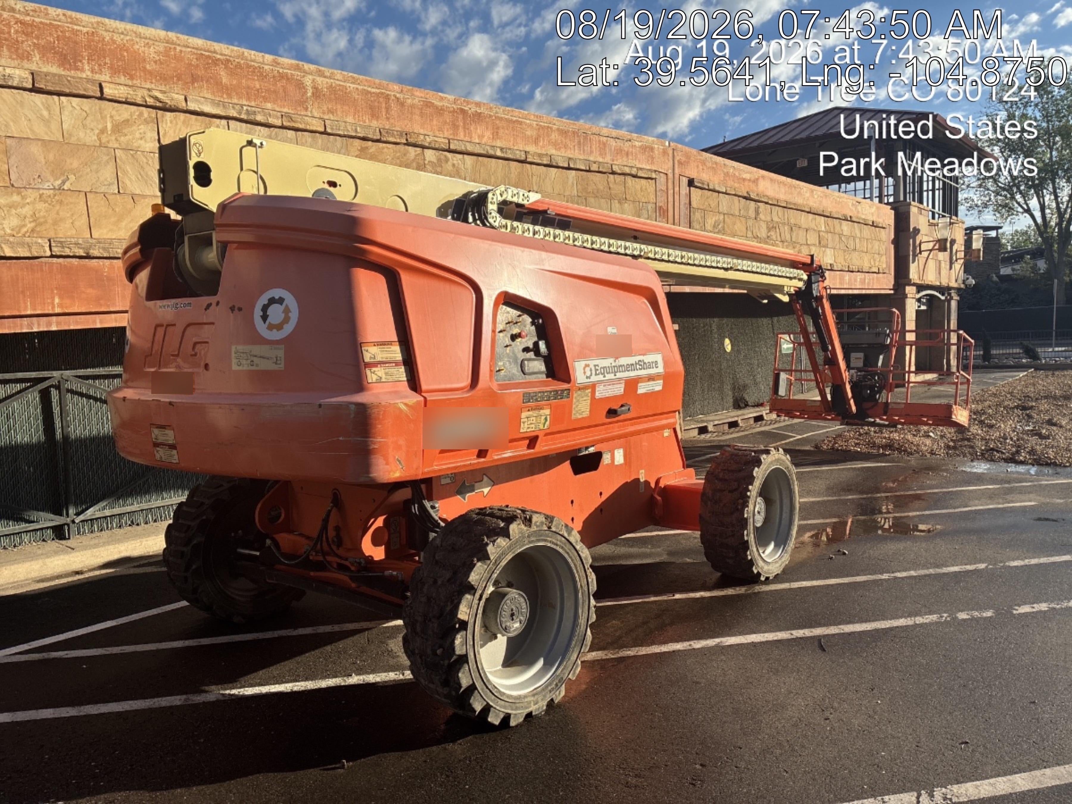 2018 JLG 660SJ