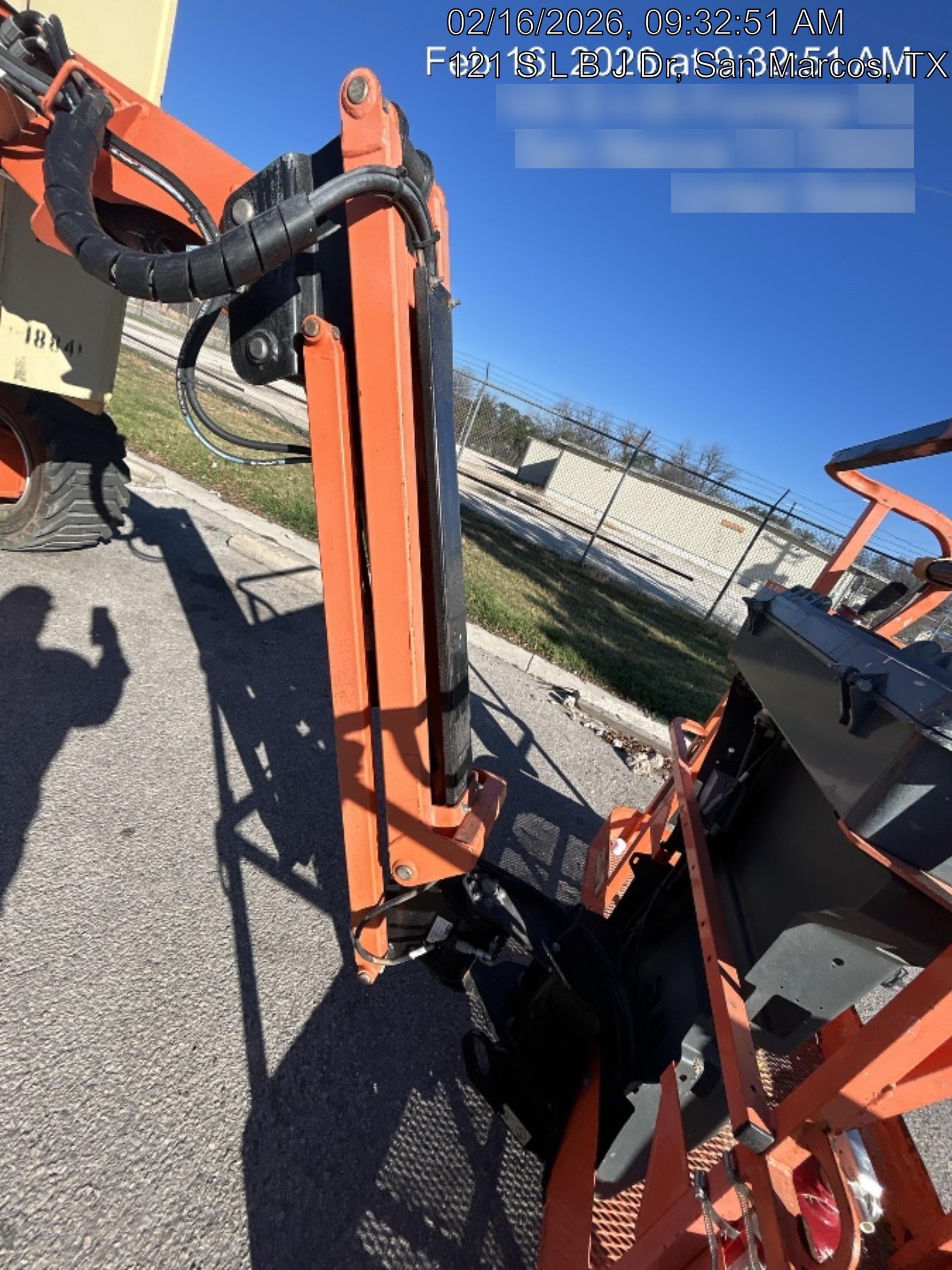 2019 JLG 450AJ