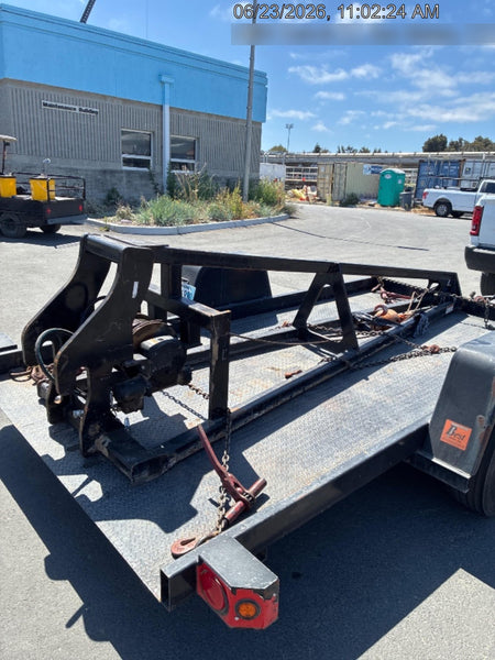 2024 JLG 1001099351