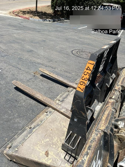 2021 PALADIN 48" Pallet Forks - Paladin