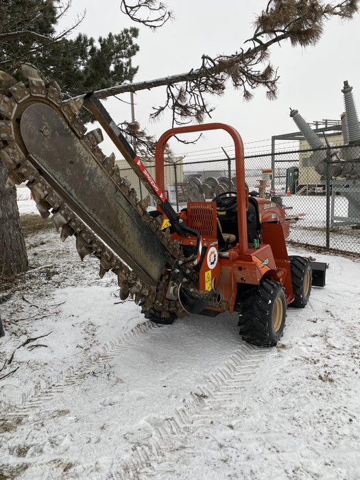 2022 DITCH WITCH RT45A