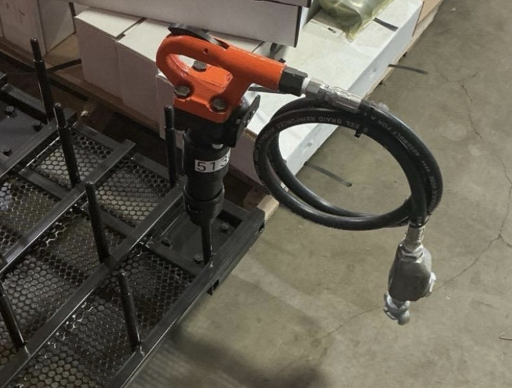 2024 MICHIGAN PNEUMATIC ES-CH3R-TRACKER